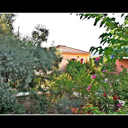 別荘 4 ατόμων-cozy Family Close To The Beautiful Beaches *