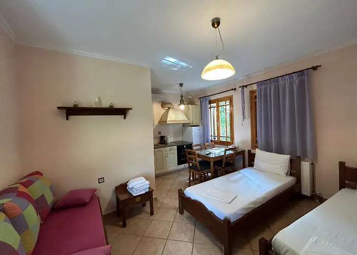 Vakantiehuis 4 ατόμων-cozy Family Close To The Beautiful Beaches Athánion